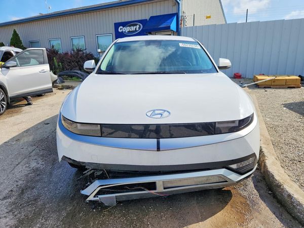 2022 HYUNDAI IONIQ 5 SE
