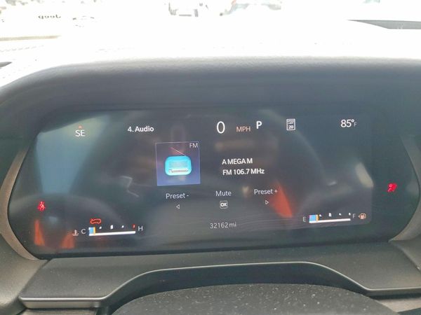 2023 JEEP GRAND CHEROKEE OVERLAND 4X2