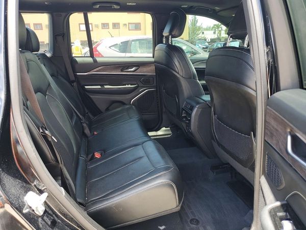 2023 JEEP GRAND CHEROKEE OVERLAND 4X2
