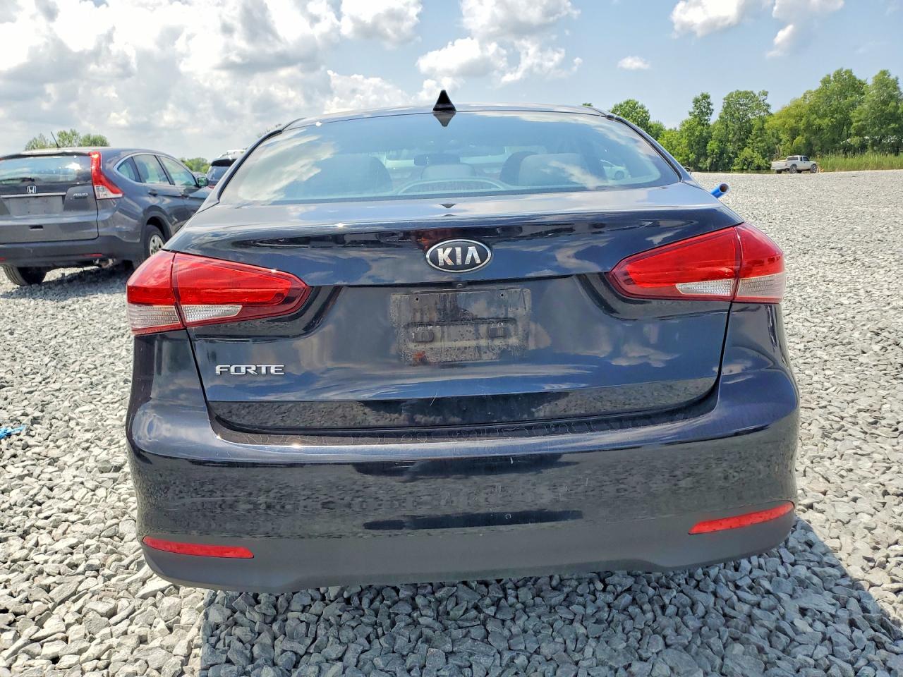 2018 KIA FORTE LX Pop,S,EX