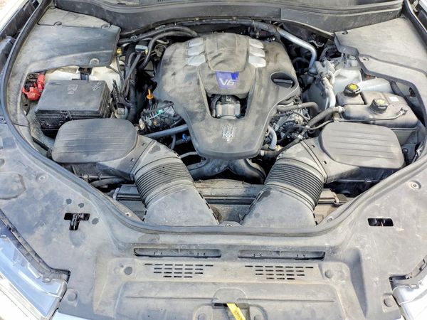 2018 MASERATI LEVANTE Sport