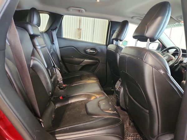 2019 JEEP CHEROKEE LATITUDE PLUS 4X4