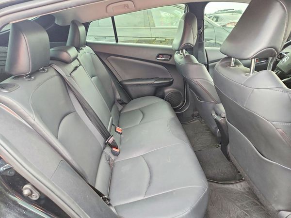 2021 TOYOTA PRIUS