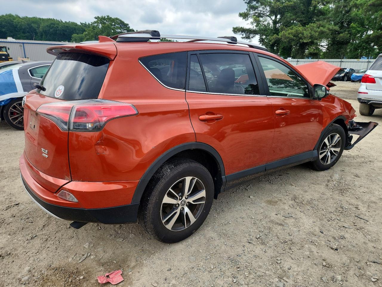 2016 TOYOTA RAV4 XLE (M Grade)
