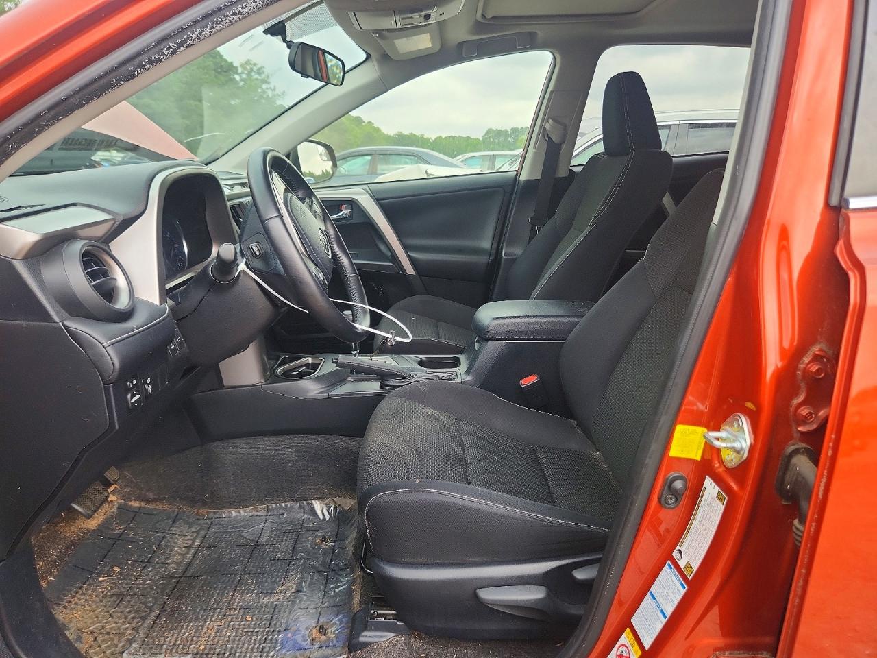 2016 TOYOTA RAV4 XLE (M Grade)