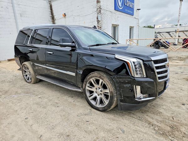 2015 CADILLAC ESCALADE Luxury