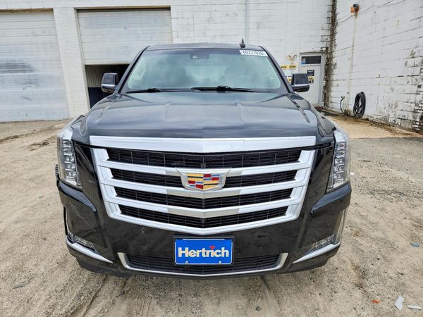 2015 CADILLAC ESCALADE Luxury