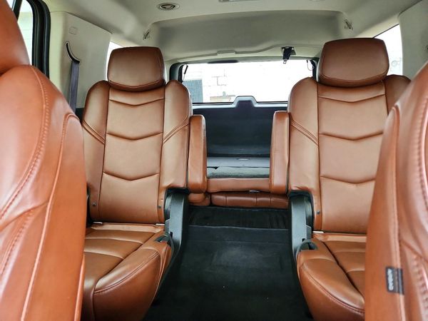 2015 CADILLAC ESCALADE Luxury