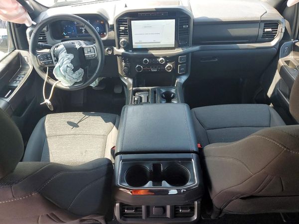 2024 FORD F150