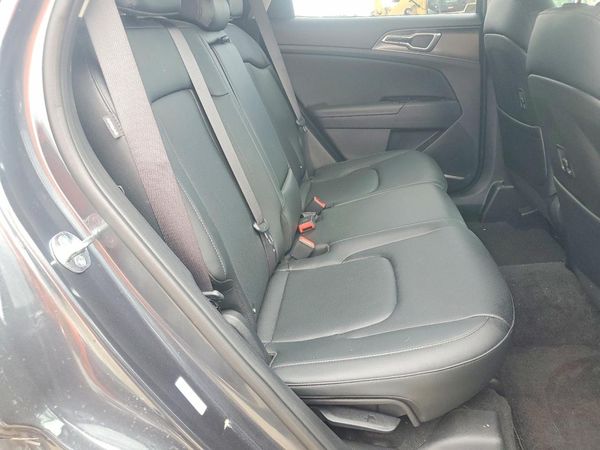 2024 KIA SPORTAGE
