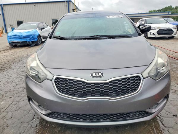 2016 KIA FORTE GL (Middle-Low Grade)