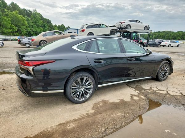 2018 LEXUS LS 500