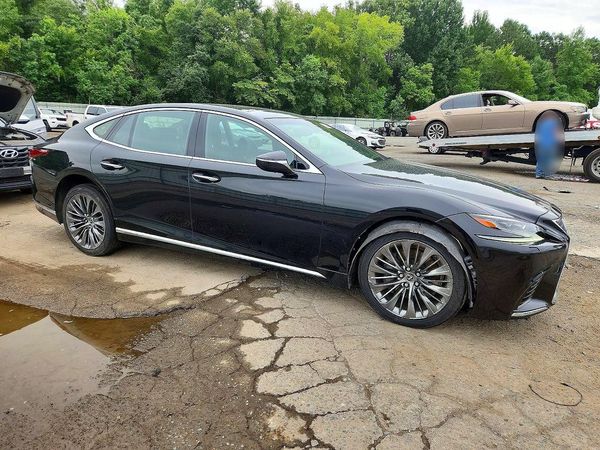 2018 LEXUS LS 500