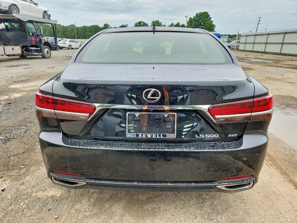 2018 LEXUS LS 500