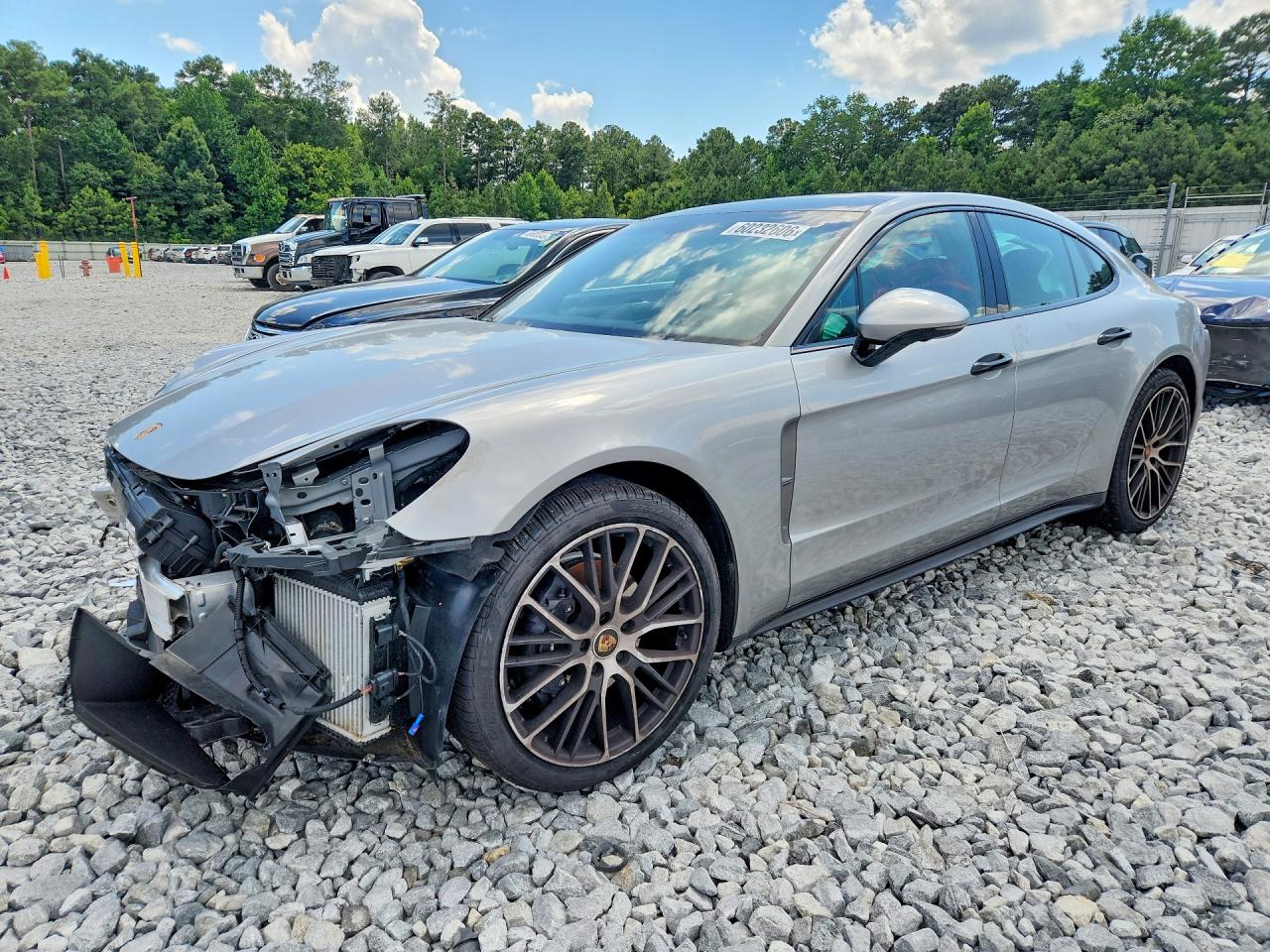 2023 PORSCHE PANAMERA