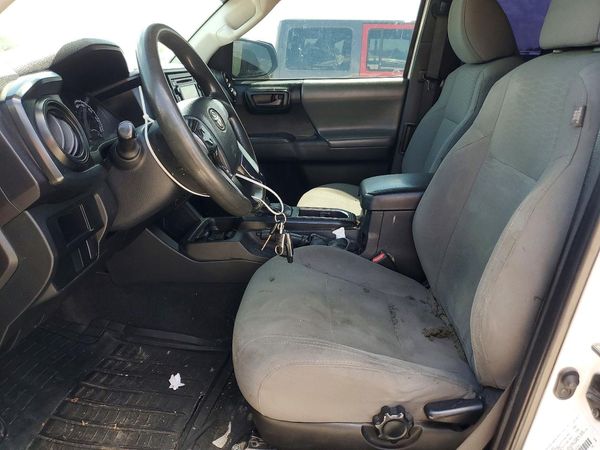 2017 TOYOTA TACOMA SR/SR5