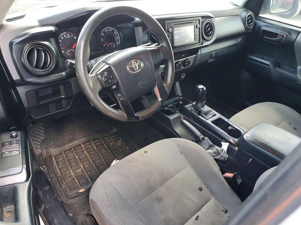 2017 TOYOTA TACOMA SR/SR5