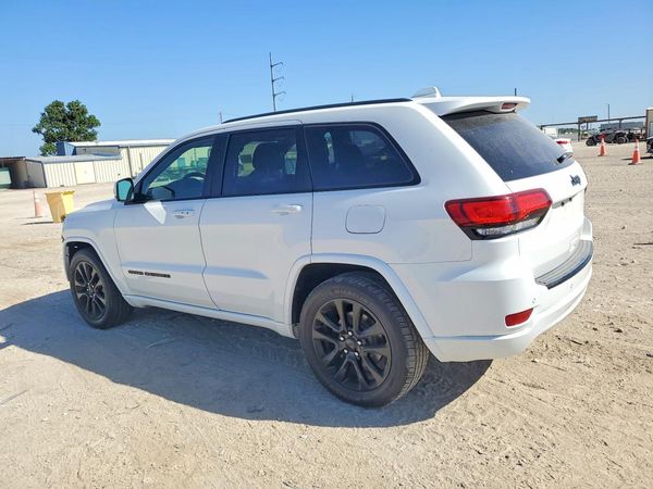2017 JEEP GRAND CHEROKEE LAREDO 4X2