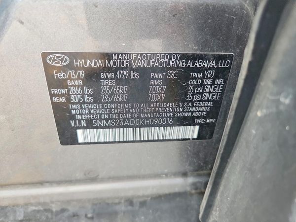 2019 HYUNDAI SANTA FE SE