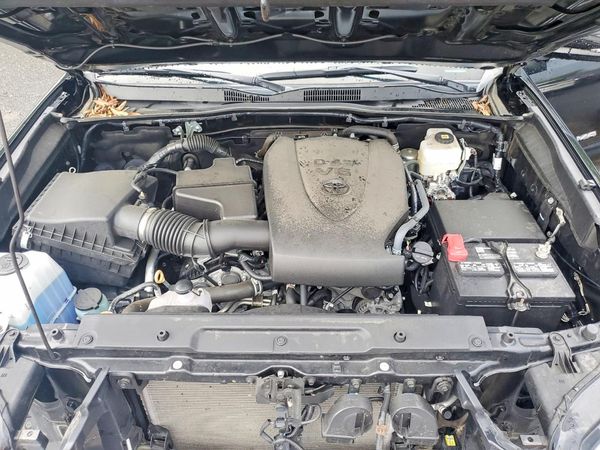 2023 TOYOTA TACOMA SR5