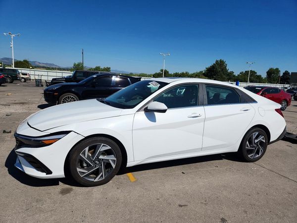 2025 HYUNDAI ELANTRA