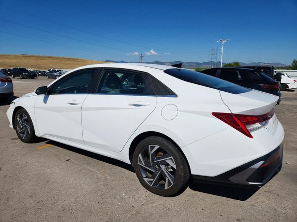 2025 HYUNDAI ELANTRA