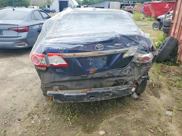 2013 TOYOTA COROLLA