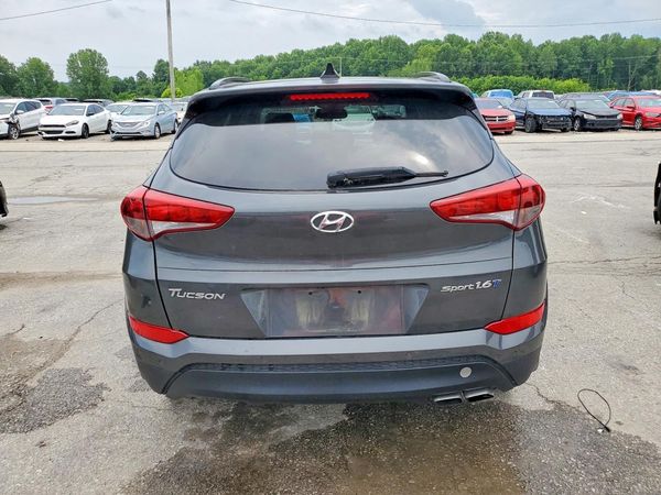 2018 HYUNDAI TUCSON