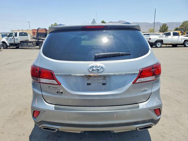 2019 HYUNDAI SANTA FE XL SE Base