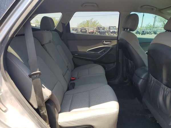 2019 HYUNDAI SANTA FE XL SE Base