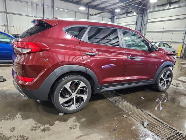 2016 HYUNDAI TUCSON