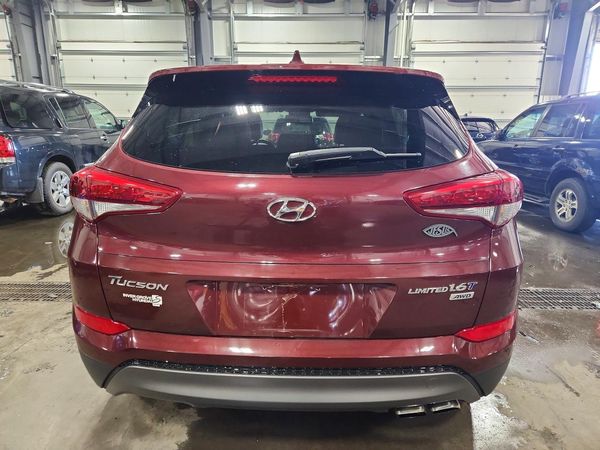2016 HYUNDAI TUCSON