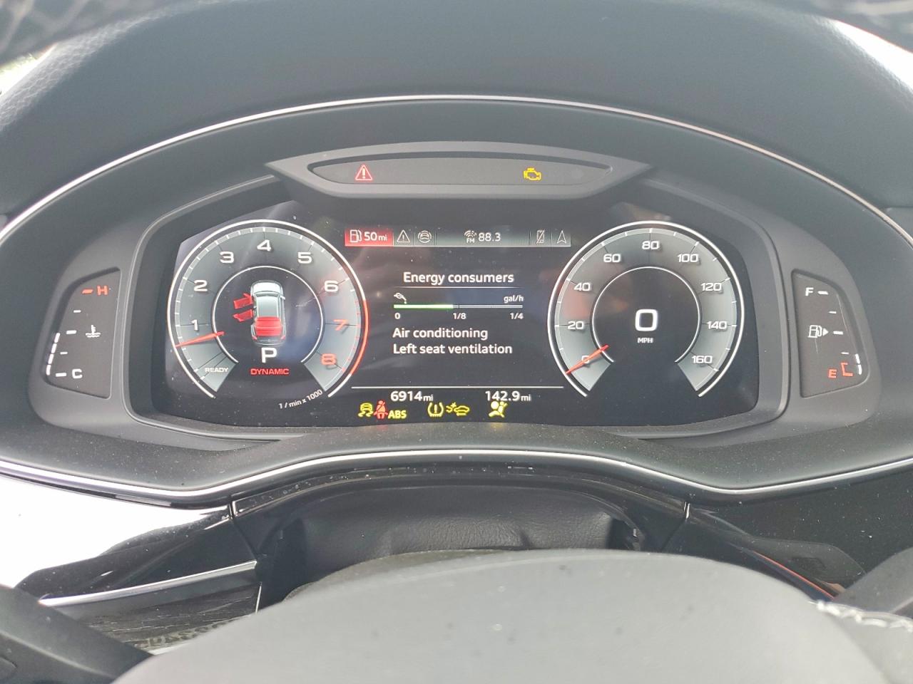 2025 AUDI Q8