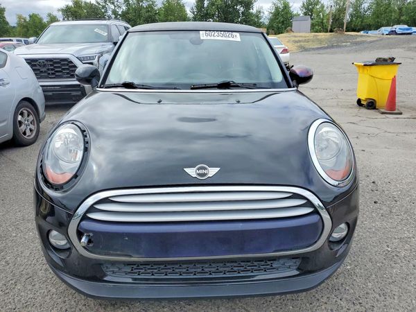 2015 MINI COOPER