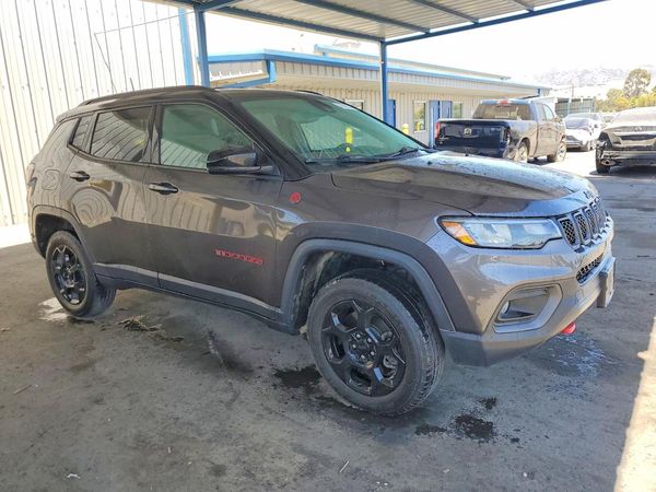 2023 JEEP COMPASS TRAILHAWK 4X4
