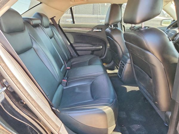 2022 CHRYSLER 300 Touring L