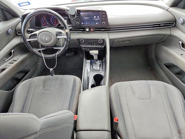 2021 HYUNDAI ELANTRA