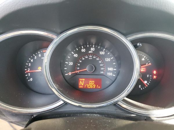 2013 KIA SORENTO Base / LX