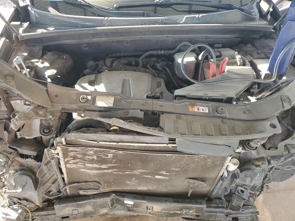 2013 KIA SORENTO Base / LX
