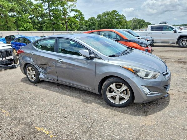 2016 HYUNDAI ELANTRA