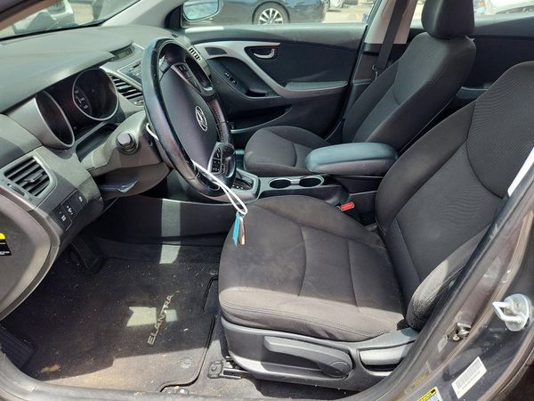 2016 HYUNDAI ELANTRA