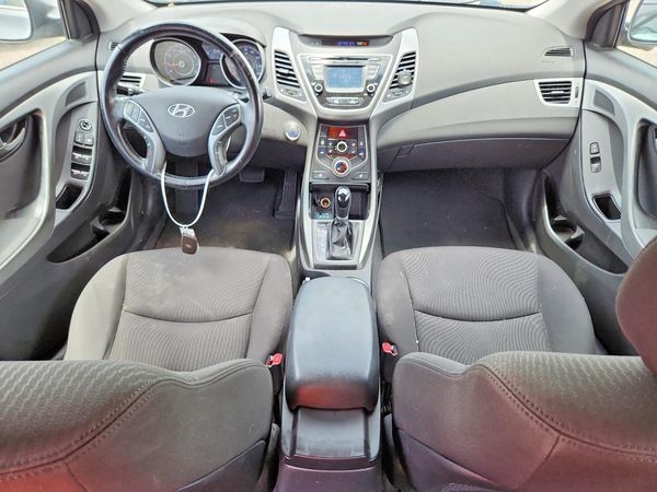2016 HYUNDAI ELANTRA