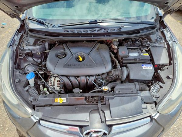 2016 HYUNDAI ELANTRA