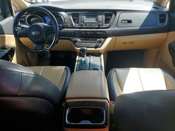 2015 KIA SEDONA GLS - Middle level