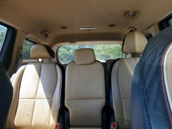 2015 KIA SEDONA GLS - Middle level