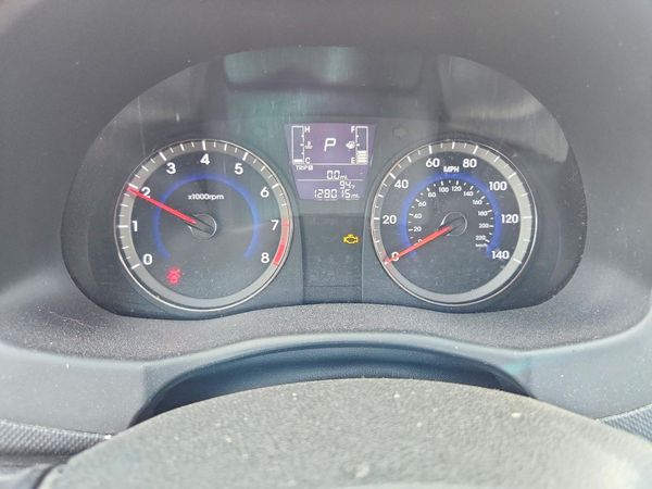 2017 HYUNDAI ACCENT