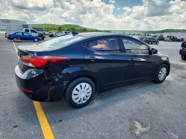2016 HYUNDAI ELANTRA