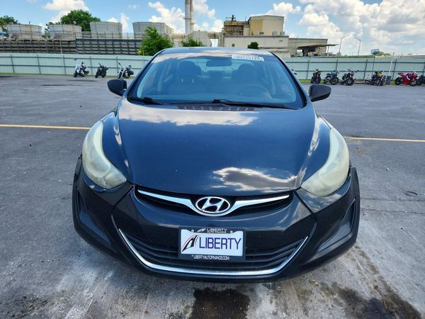 2016 HYUNDAI ELANTRA