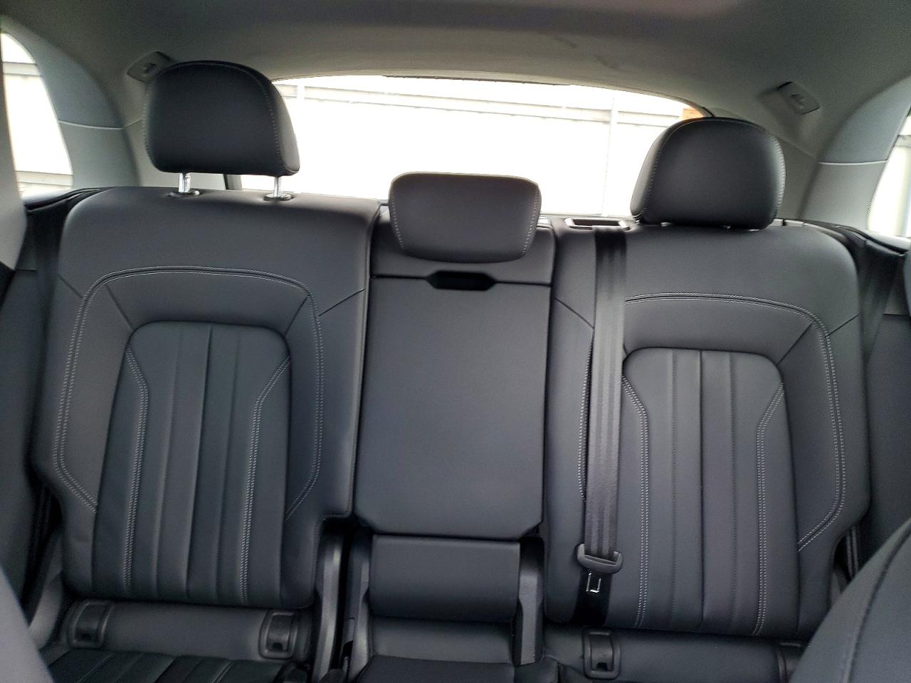 2023 AUDI Q5 quattro Premium