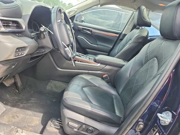 2021 TOYOTA HIGHLANDER